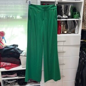 Alice and Olivia green wide leg trousers. Size 4